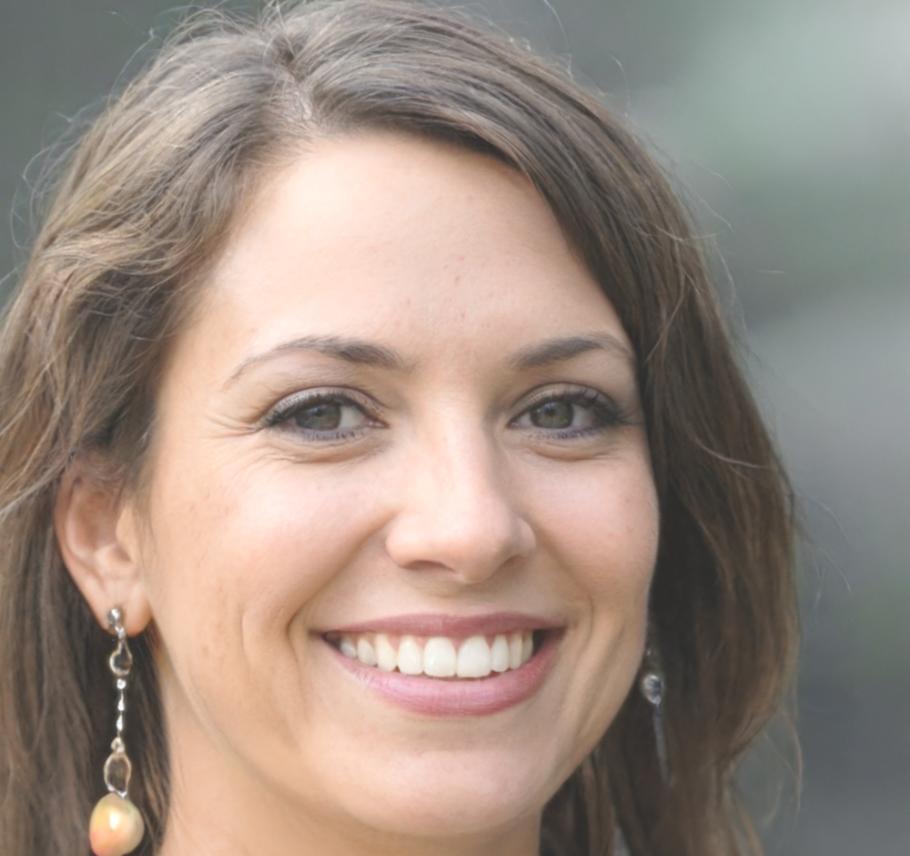 Retrato de Esperanza Molinero, alumna satisfecha del programa de fondos de emergencia